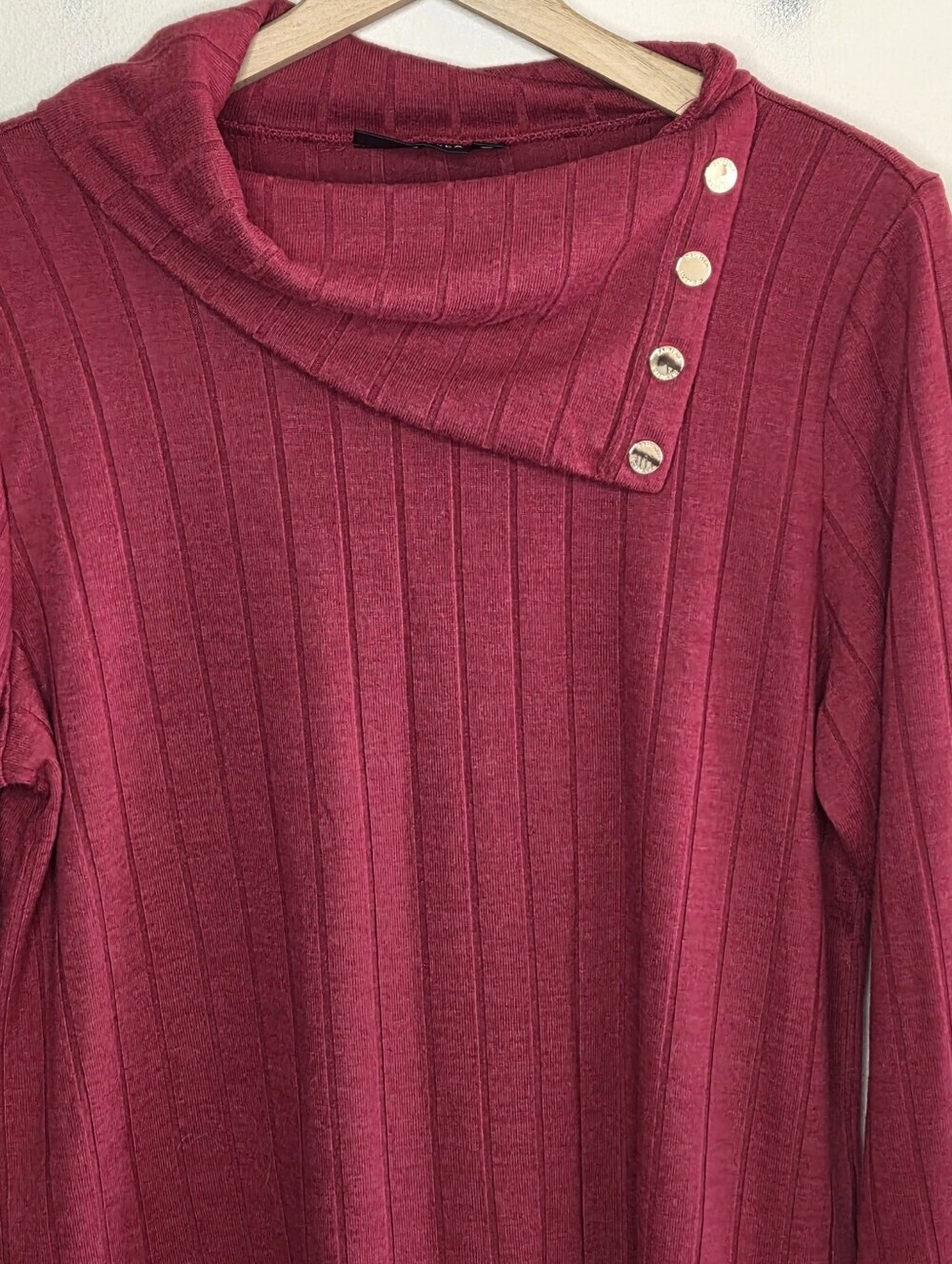 Rafaella Red Snap Cowl Neck Wide Rib Sweater Size Large - Picture 3 of 6